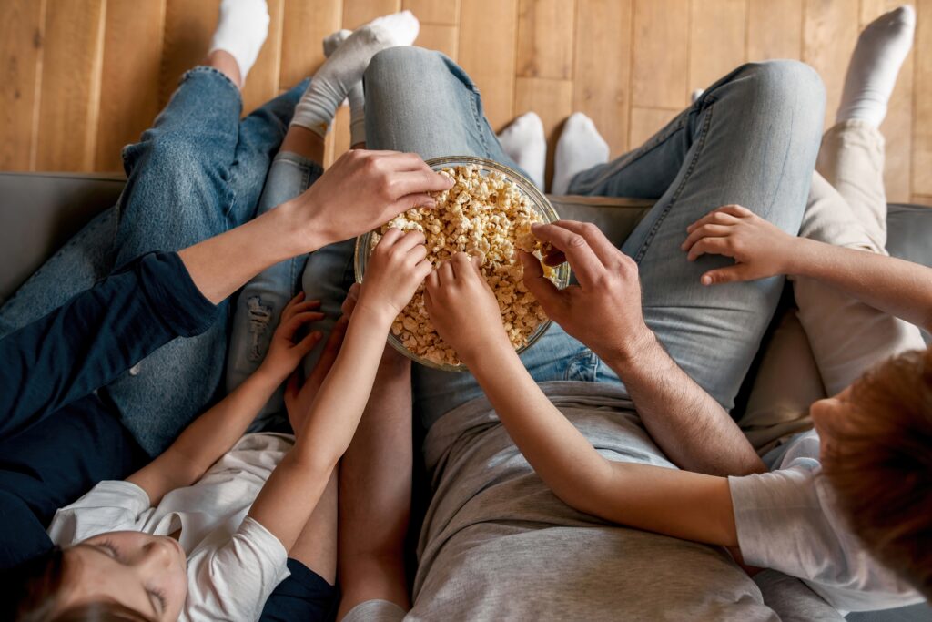 noche de palomitas para celebrar el Día del Padre