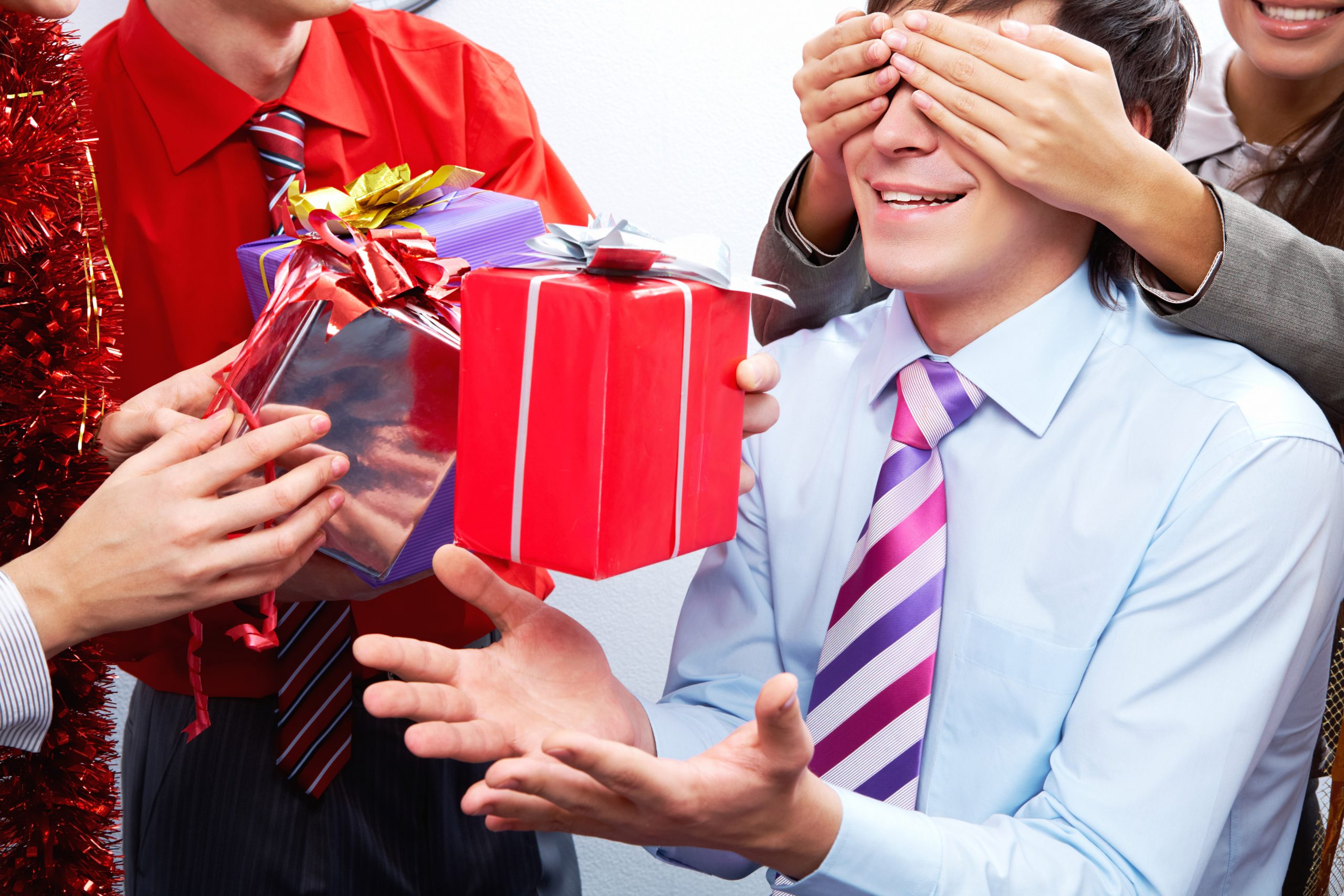 20 idées de cadeaux pour le départ d'un collègue