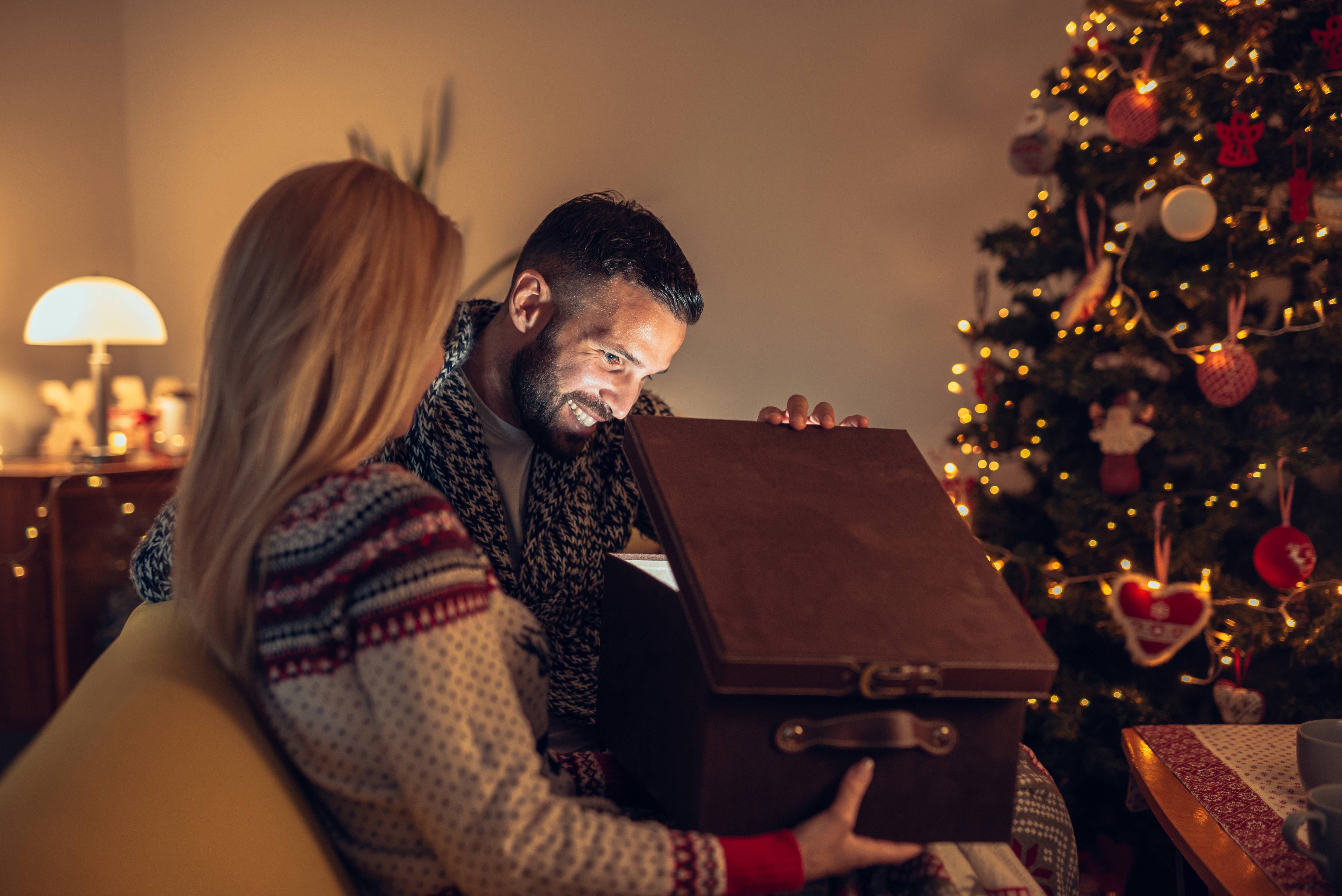 Joyeux Noël Messieurs 2024: Un Événement Marquant pour l'Industrie du Luxe Masculin