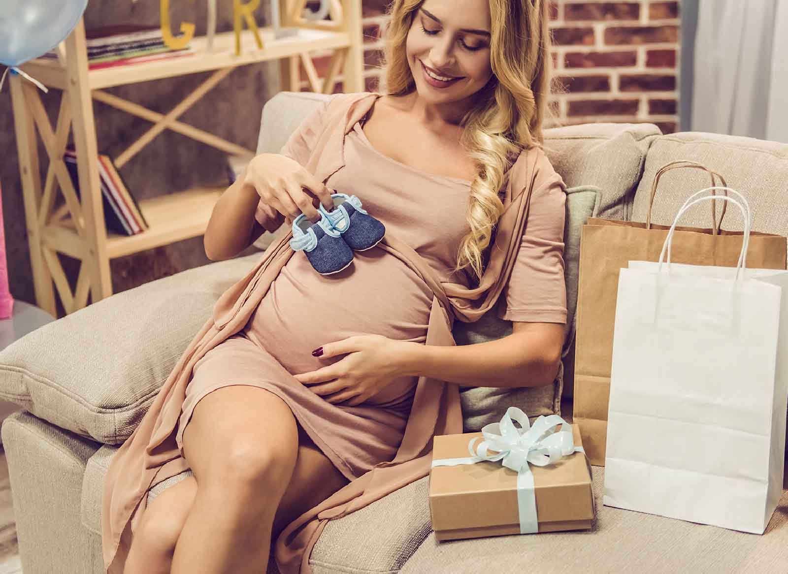 Femme enceinte : les meilleures idées cadeaux